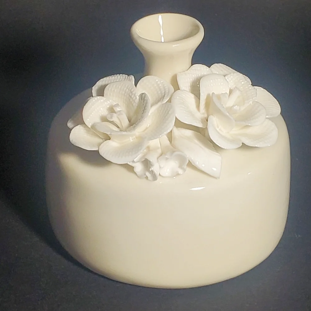 Elegant White Floral Vase